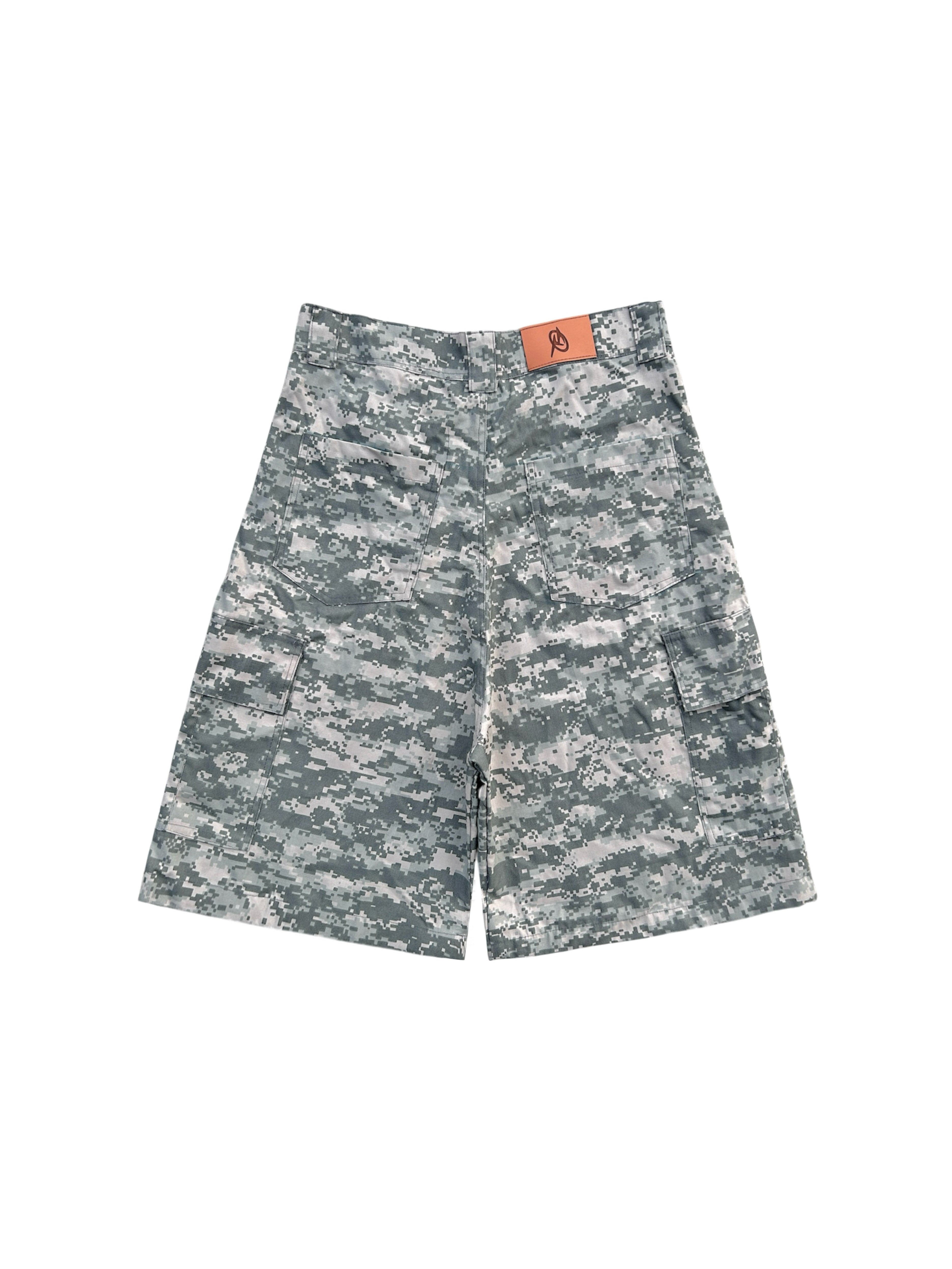FORTE® - PIXEL CAMO TERRAIN CARGO SHORT