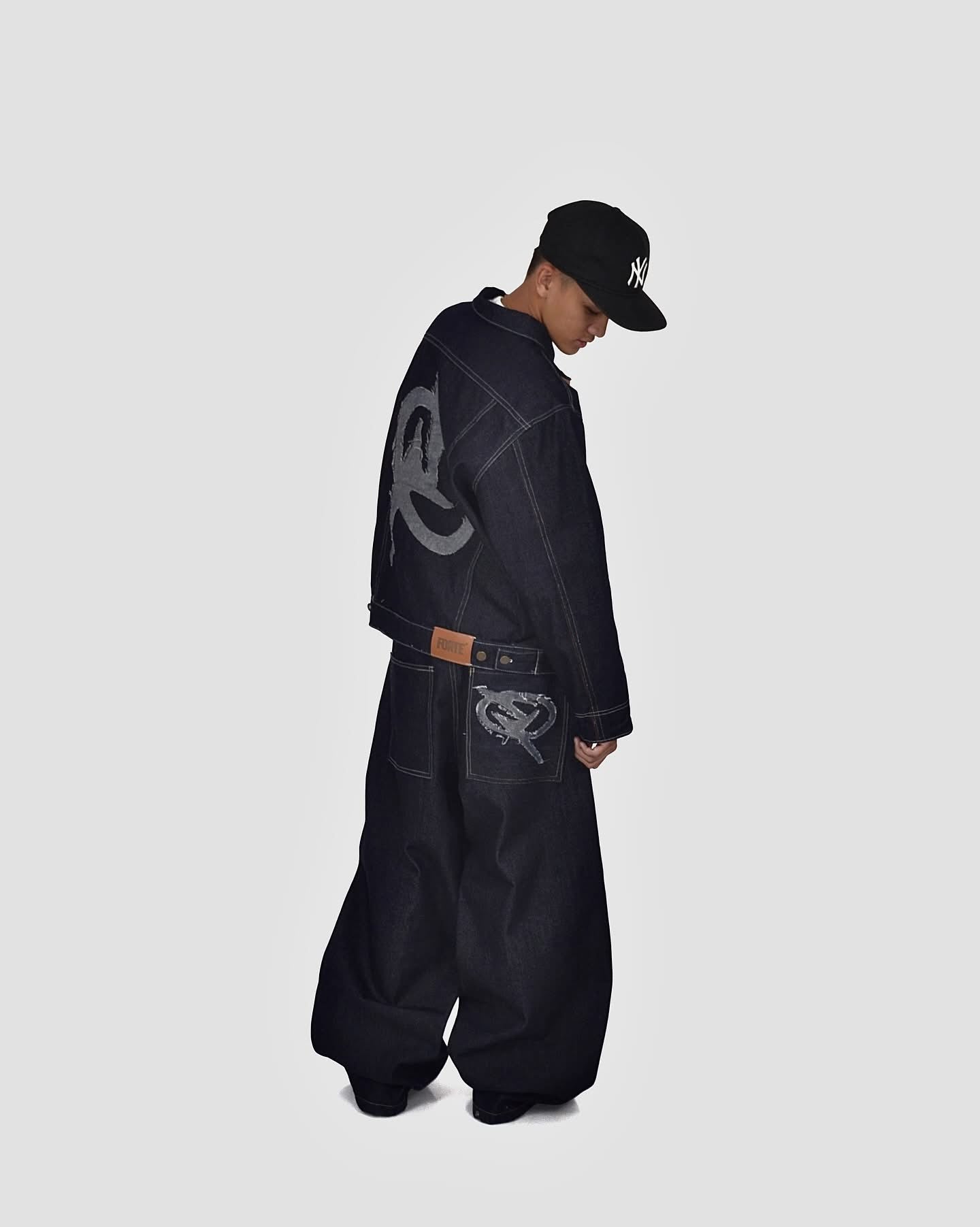 FORTE® HEAVY INDIGO BAGGY RAW DENIM PANTS
